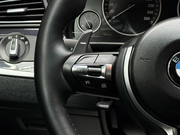 BMW 5 серии VI (F10/F11/F07) с пробегом 2011 года, цена 1 999 000 рублей, 215482 км, седан, Автокод Объявления