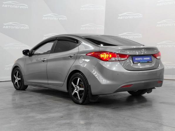 Hyundai Avante V с пробегом 2011 года, цена 855 000 рублей, 173660 км, седан, Автокод Объявления