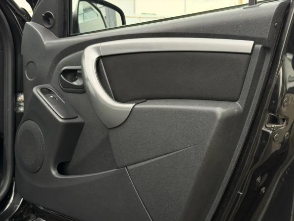 Renault Duster I с пробегом 2013 года, цена 1 038 000 рублей, 117800 км, внедорожник, Автокод Объявления