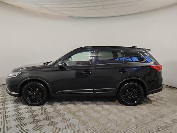 Mitsubishi Outlander III Рестайлинг 3 с пробегом 2021 года, цена 1 899 000 рублей, 191851 км, внедорожник, Автокод Объявления