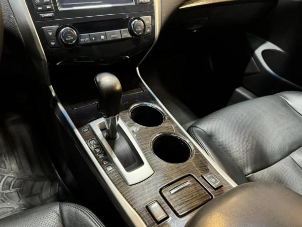 Nissan Teana III с пробегом 2015 года, цена 1 337 000 рублей, 255000 км, седан, Автокод Объявления