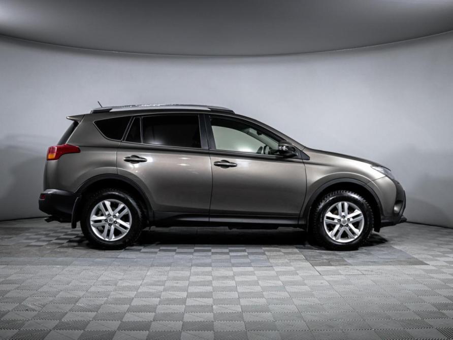 Toyota RAV4 IV (XA40) Москва  - изображение 4