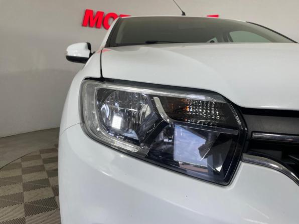 Renault Logan II Рестайлинг с пробегом 2022 года, цена 1 020 000 рублей, 132928 км, седан, Автокод Объявления