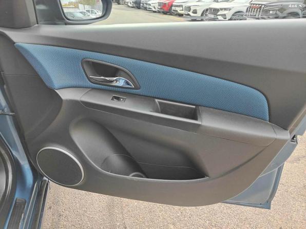 Chevrolet Cruze I Рестайлинг с пробегом 2013 года, цена 660 000 рублей, 224304 км, седан, Автокод Объявления