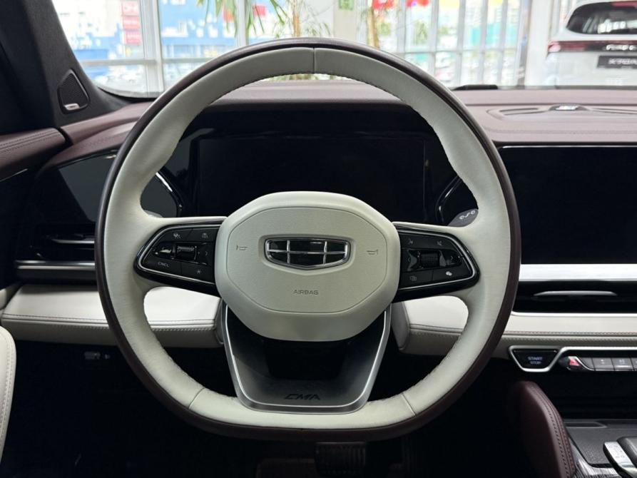 Geely Monjaro I Москва  - изображение 13