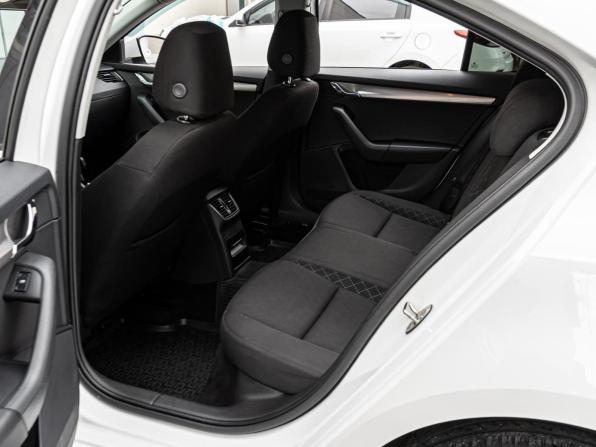 Skoda Octavia III (A7) Рестайлинг с пробегом 2020 года, цена 1 580 000 рублей, 133550 км, лифтбек, Автокод Объявления