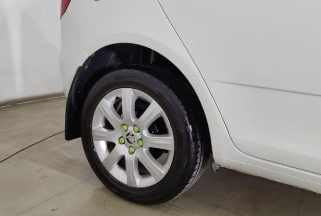 Skoda Fabia II Рестайлинг с пробегом 2014 года, цена 550 000 рублей, 196000 км, хэтчбек, Автокод Объявления