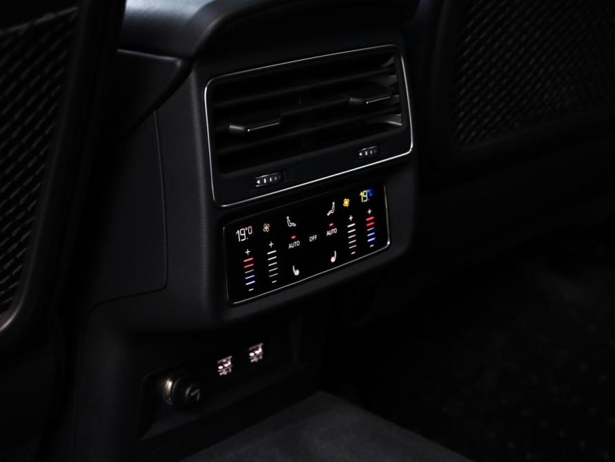 Audi Q8 I (4M) Санкт-Петербург  - изображение 26