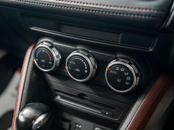 Mazda CX-3 I с пробегом 2015 года, цена 1 400 000 рублей, 124441 км, внедорожник, Автокод Объявления