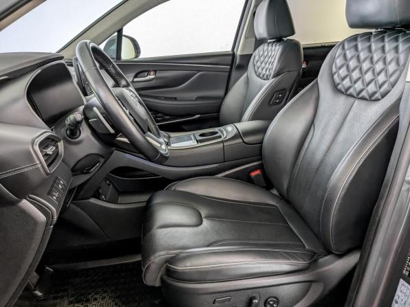 Hyundai Santa Fe IV Рестайлинг с пробегом 2022 года, цена 4 200 000 рублей, 36618 км, внедорожник, Автокод Объявления