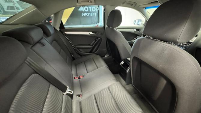 Audi A4 IV (B8) Рестайлинг с пробегом 2013 года, цена 1 240 000 рублей, 204439 км, седан, Автокод Объявления