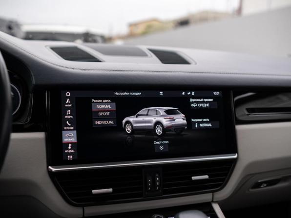 Porsche Cayenne III с пробегом 2018 года, цена 6 166 000 рублей, 117419 км, внедорожник, Автокод Объявления