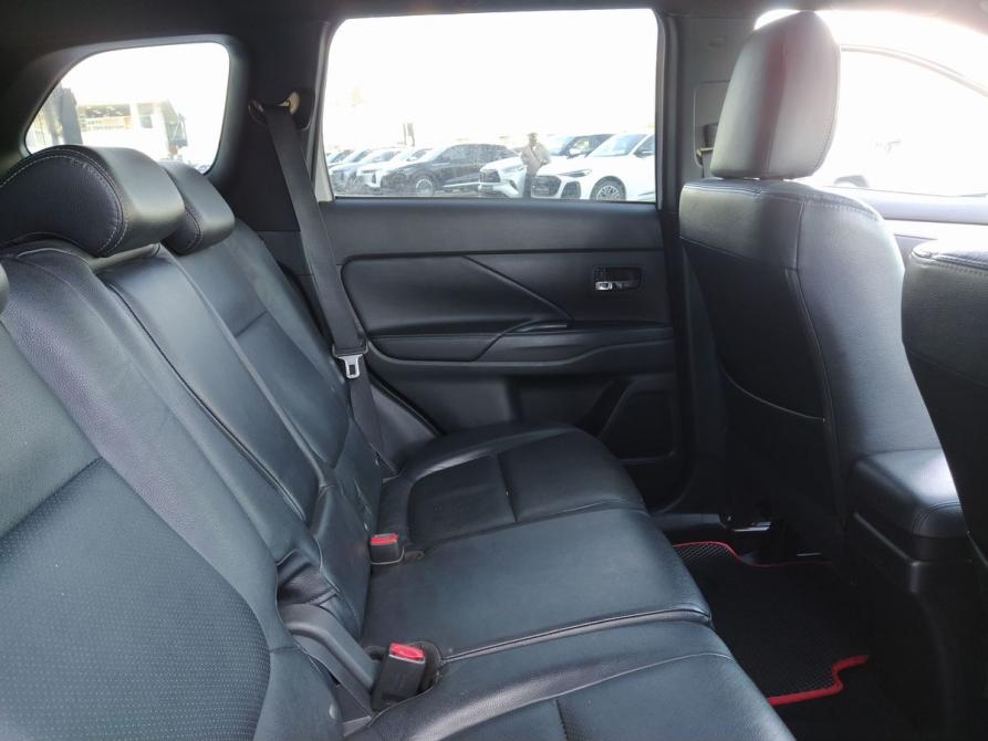 Mitsubishi Outlander III Екатеринбург  - изображение 22