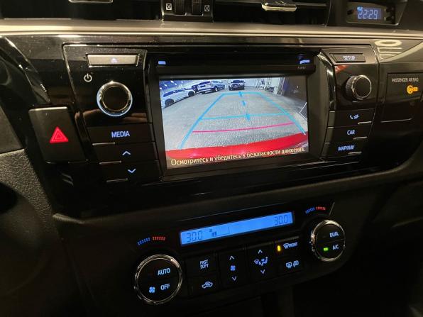 Toyota Corolla XI (E160 E170 E180) с пробегом 2013 года, цена 1 294 000 рублей, 133594 км, седан, Автокод Объявления