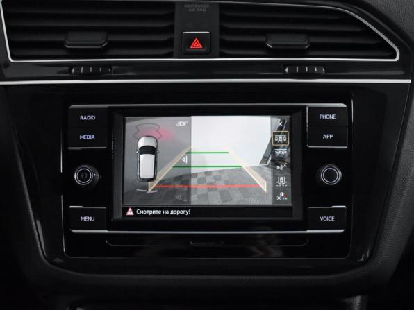 Volkswagen Tiguan II с пробегом 2017 года, цена 2 376 000 рублей, 131243 км, внедорожник, Автокод Объявления