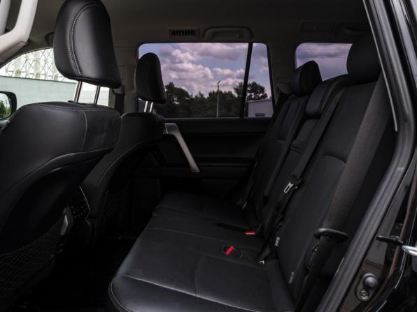 Toyota Land Cruiser Prado 150 Series Рестайлинг 2 с пробегом 2018 года, цена 5 748 000 рублей, 56818 км, внедорожник, Автокод Объявления