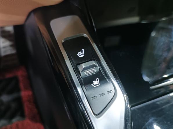 Kia Sorento IV с пробегом 2020 года, цена 3 500 000 рублей, 94554 км, внедорожник, Автокод Объявления