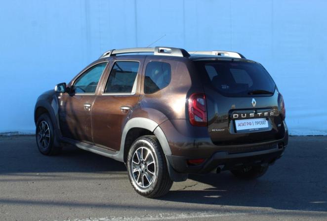 Renault Duster I Рестайлинг с пробегом 2017 года, цена 1 150 000 рублей, 203009 км, внедорожник, Автокод Объявления