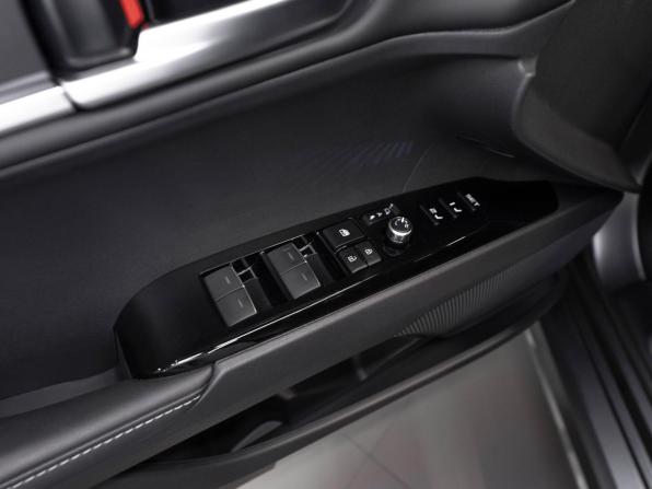 Toyota Camry IX (XV80) China Market с пробегом 2026 года, цена 4 400 000 рублей, 11 км, седан, Автокод Объявления