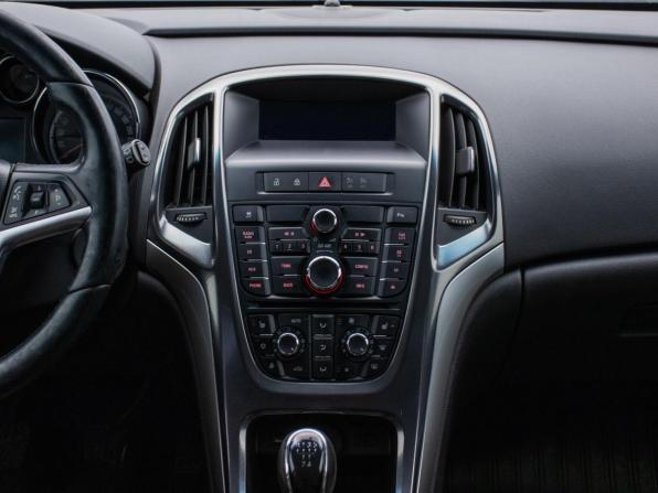 Opel Astra J с пробегом 2012 года, цена 505 000 рублей, 321854 км, хэтчбек, Автокод Объявления