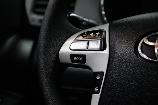 Toyota Highlander II (XU40) Рестайлинг с пробегом 2012 года, цена 2 195 950 рублей, 210578 км, внедорожник, Автокод Объявления