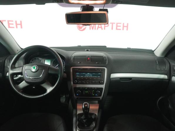 Skoda Octavia II (A5) Рестайлинг с пробегом 2012 года, цена 860 000 рублей, 169922 км, лифтбек, Автокод Объявления