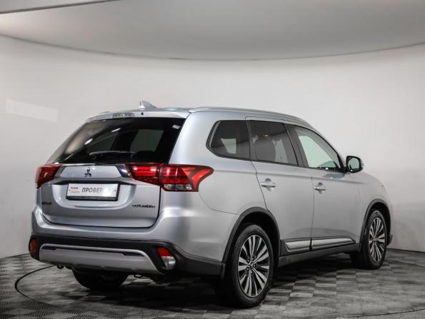 Mitsubishi Outlander III Рестайлинг 3 с пробегом 2019 года, цена 1 749 000 рублей, 153200 км, внедорожник, Автокод Объявления