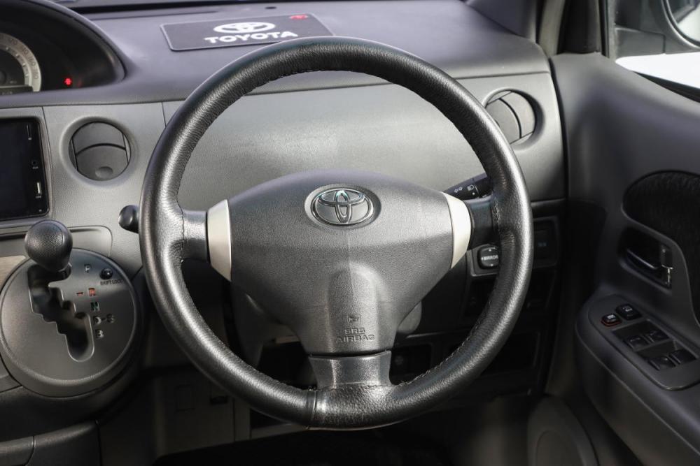 Toyota Sienta I Новосибирск  - изображение 12