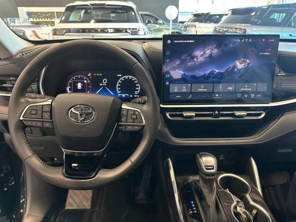 Новый Toyota Highlander IV (XU70) 2025 года, цена 5 800 000 рублей, внедорожник, Автокод Объявления