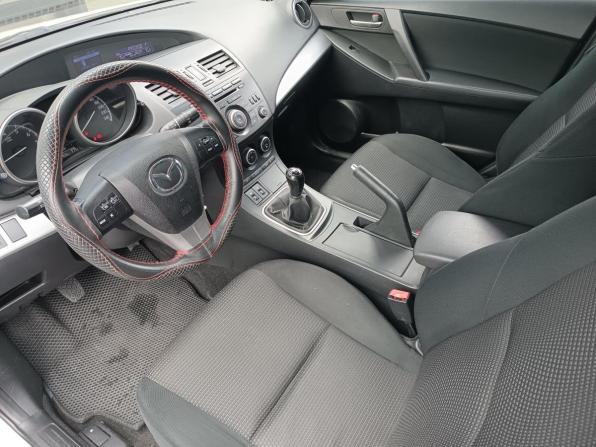 Mazda 3 II (BL) Рестайлинг с пробегом 2012 года, цена 790 000 рублей, 212408 км, хэтчбек, Автокод Объявления