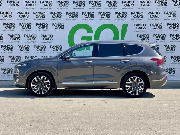 Hyundai Santa Fe IV Рестайлинг с пробегом 2022 года, цена 4 196 000 рублей, 18263 км, внедорожник, Автокод Объявления