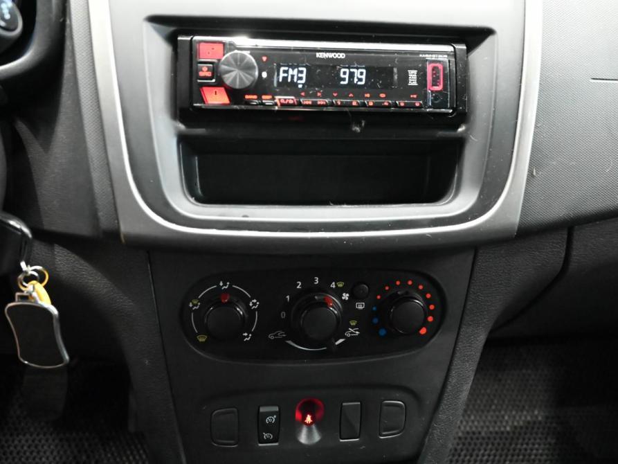 Renault Sandero II Рестайлинг Екатеринбург  - изображение 13