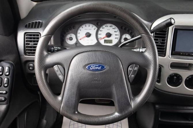 Ford Maverick III с пробегом 2003 года, цена 749 000 рублей, 356000 км, внедорожник, Автокод Объявления