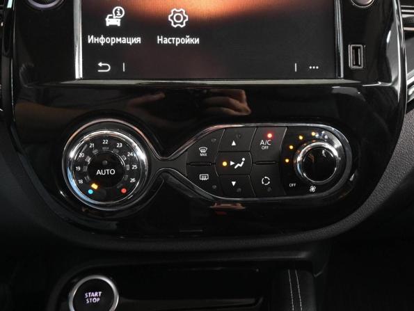 Renault Kaptur I Рестайлинг с пробегом 2021 года, цена 1 689 000 рублей, 77253 км, внедорожник, Автокод Объявления