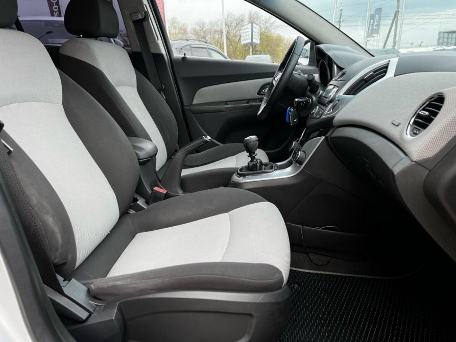 Chevrolet Cruze I Рестайлинг Волгоград  - изображение 22