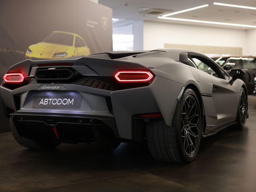 Lamborghini Temerario Москва  - изображение 5