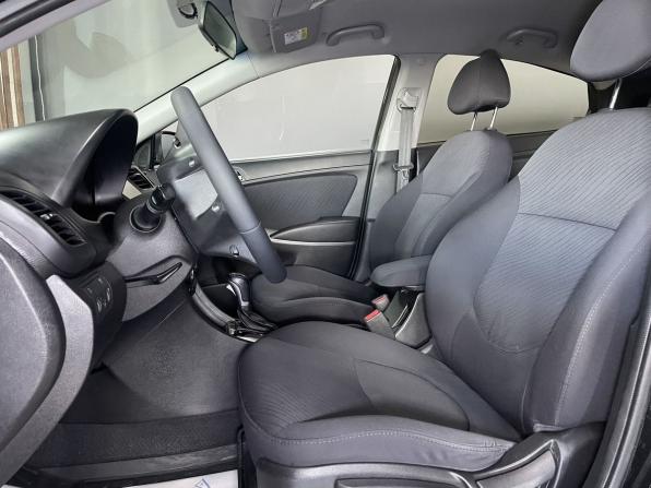 Hyundai Solaris I Рестайлинг с пробегом 2014 года, цена 899 000 рублей, 179718 км, седан, Автокод Объявления