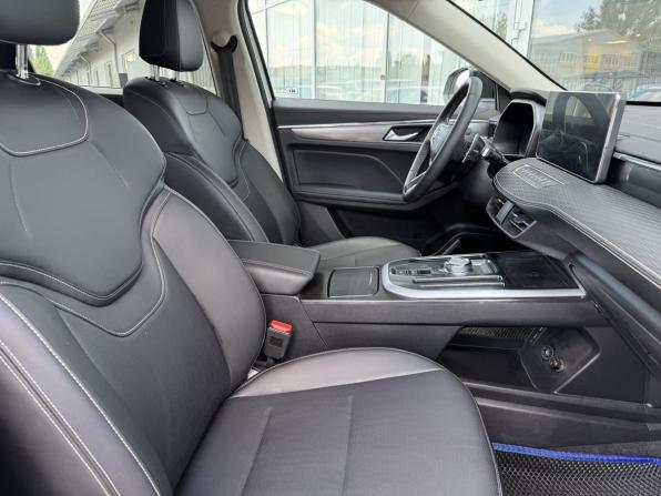 Haval Jolion I Рестайлинг 2 с пробегом 2025 года, цена 2 370 000 рублей, 11300 км, внедорожник, Автокод Объявления