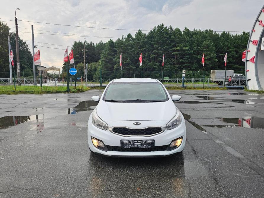 Kia Ceed II Тюмень  - изображение 2