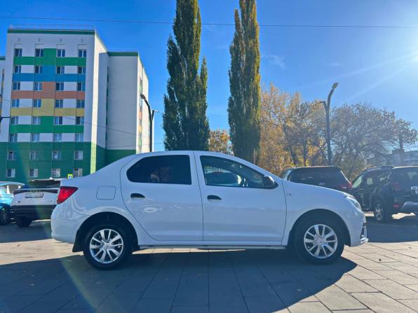 Renault Logan II Рестайлинг с пробегом 2021 года, цена 1 063 600 рублей, 35583 км, седан, Автокод Объявления