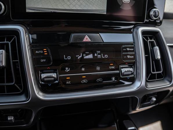 Kia Sorento IV с пробегом 2021 года, цена 3 290 000 рублей, 99104 км, внедорожник, Автокод Объявления