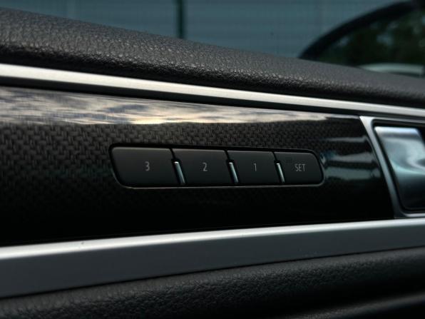 Volkswagen Touareg II Рестайлинг с пробегом 2017 года, цена 2 710 000 рублей, 228061 км, внедорожник, Автокод Объявления