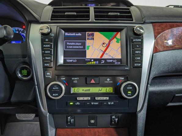 Toyota Camry VII (XV50) с пробегом 2013 года, цена 1 585 000 рублей, 260000 км, седан, Автокод Объявления