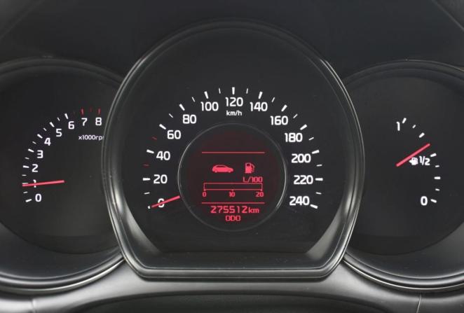 Kia Ceed II с пробегом 2013 года, цена 650 000 рублей, 275512 км, хэтчбек, Автокод Объявления