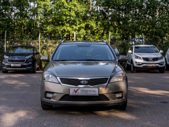 Kia Ceed I Рестайлинг с пробегом 2010 года, цена 700 000 рублей, 143149 км, хэтчбек, Автокод Объявления