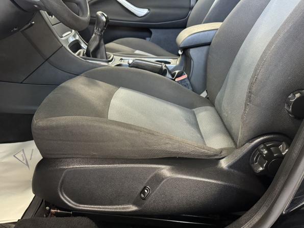 Ford Mondeo IV Рестайлинг с пробегом 2012 года, цена 665 000 рублей, 176553 км, седан, Автокод Объявления