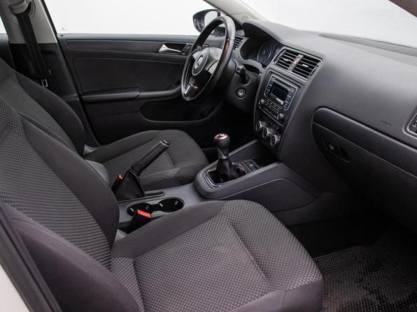 Volkswagen Jetta VI с пробегом 2014 года, цена 870 000 рублей, 344310 км, седан, Автокод Объявления