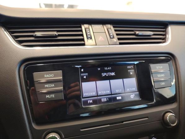Skoda Octavia III (A7) с пробегом 2015 года, цена 1 039 000 рублей, 130952 км, лифтбек, Автокод Объявления