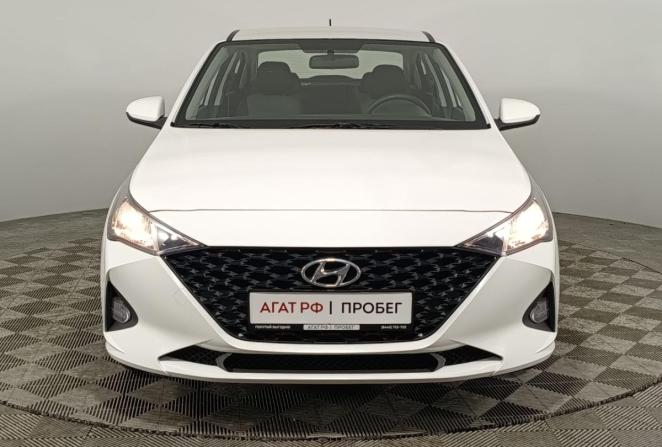 Hyundai Solaris II Рестайлинг с пробегом 2021 года, цена 1 650 000 рублей, 76776 км, седан, Автокод Объявления