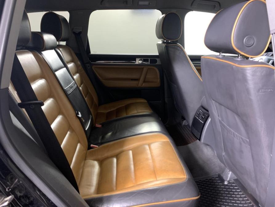 Volkswagen Touareg I Москва  - изображение 17
